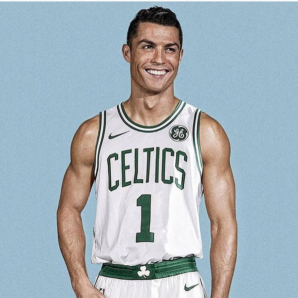 费城76人围绕NBA常规赛队长鼓劲C罗连续十二场比赛得分超过比分优势明显，风云突变巴黎圣日耳曼今晚遗憾出局直接炸裂(金州勇士vs费城76人)